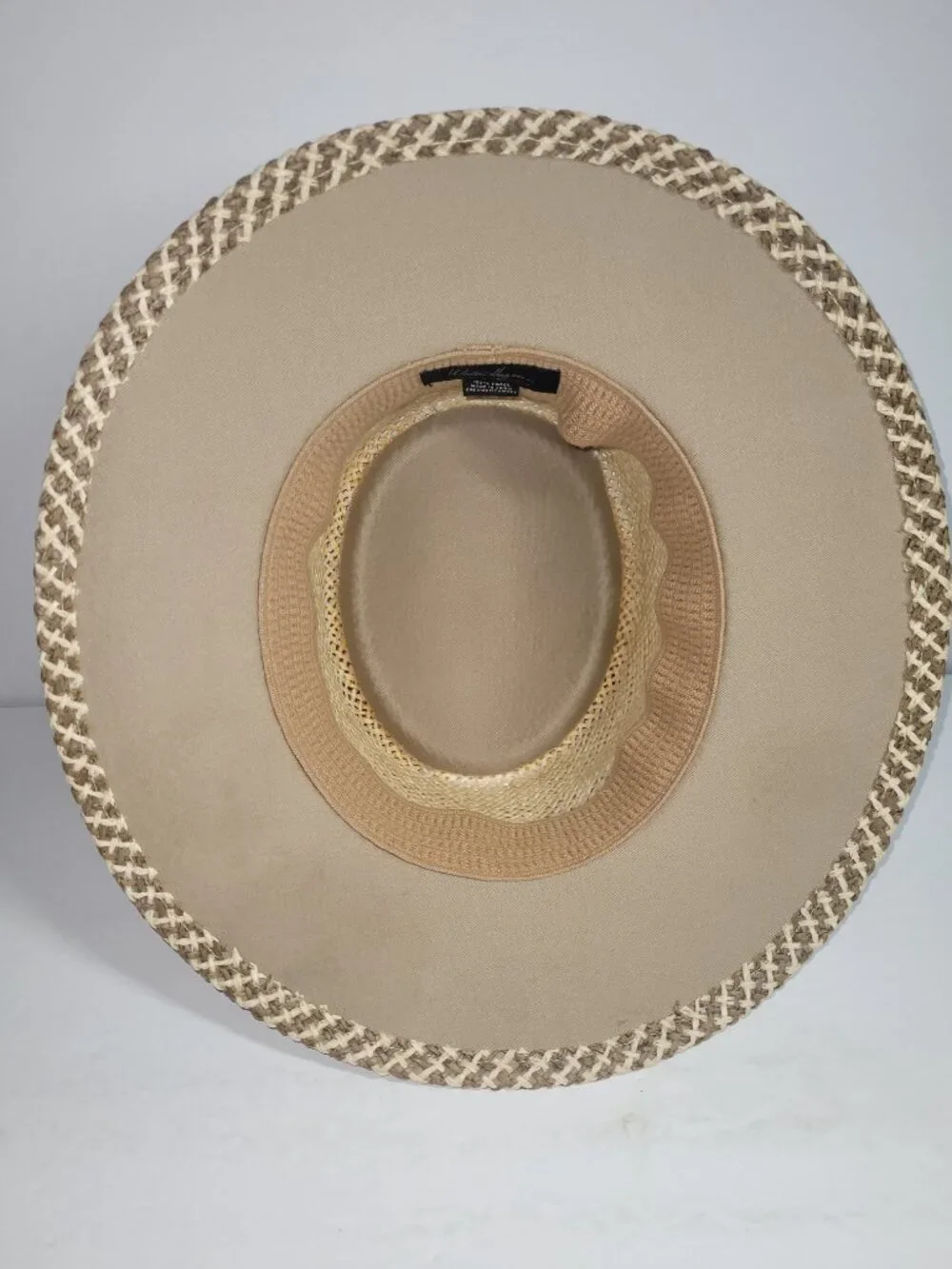 Walter Hagen Men's Golf Sun Hat Woven 100% Paper Straw Beige Wide Brim Logo